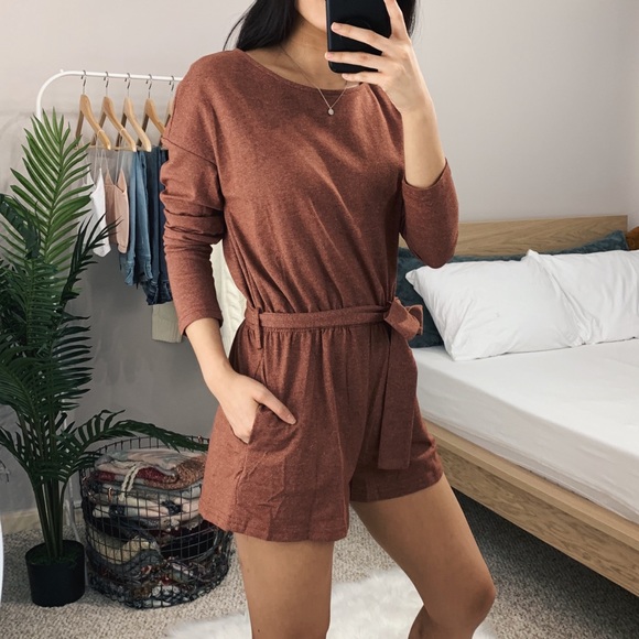 🆕 Claire - Brick Knit Romper - Picture 4 of 7